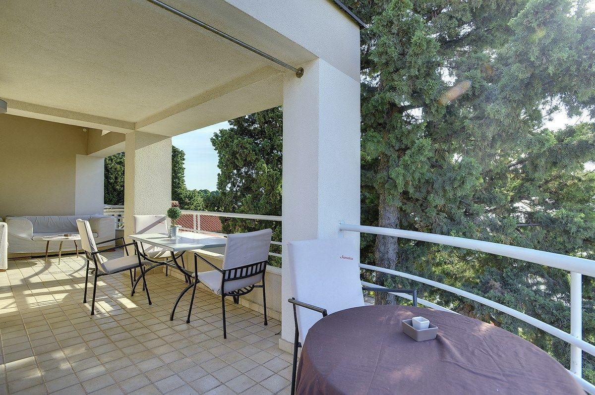 Apartment Valdefora Pula